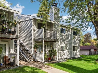 1728 Pleasant St APT E