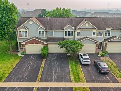 1284 W Lake Dr