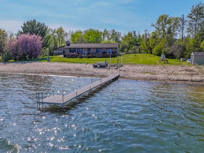 8012 N Grace Lake Rd SE