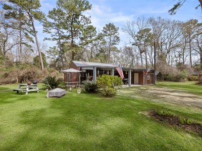 31601 Huffman Cleveland Rd