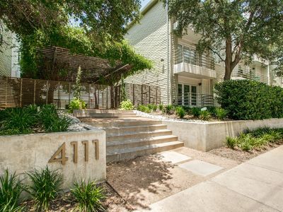 4111 Cole Ave APT 40