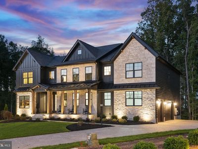 1135 Majesty Ln