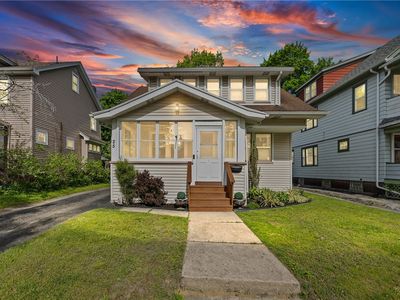 25 Coventry Ave