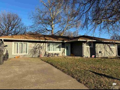 Property at 502 N Putnam St, Bennington, KS