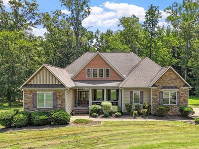 113 Linden Ct