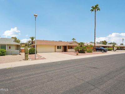 10908 W MEADE Drive