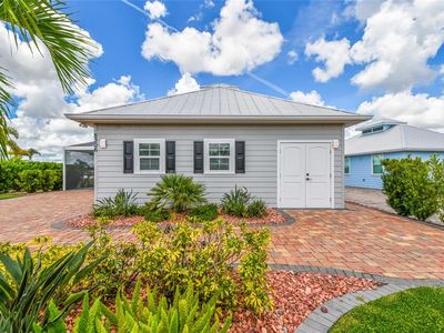 8306 SW Sand Crane Cir