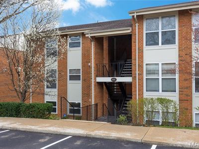 1968 Greenglen Dr APT 101