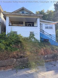 Property at 615 Locust St, Logan, WV