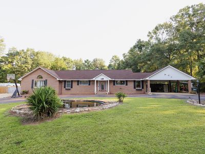 1709 Wimbledon Dr