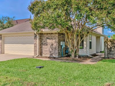 4601 Aspen Ln