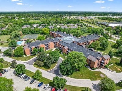 6100 W Stonehedge DRIVE #323