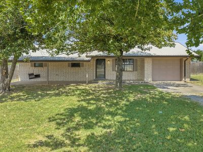 Property at 10272 Us Highway 77, Marietta, OK