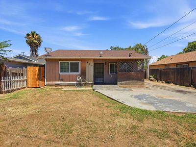 605 Grand Ave