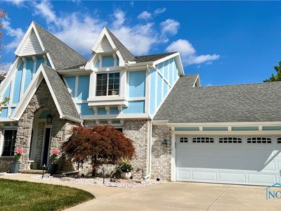 6014 Apple Meadow Dr