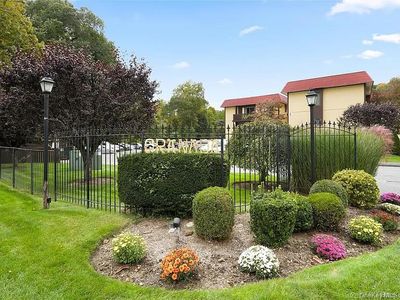 18 Granada Crescent #2
