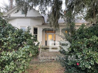 1301 Lovette Ln
