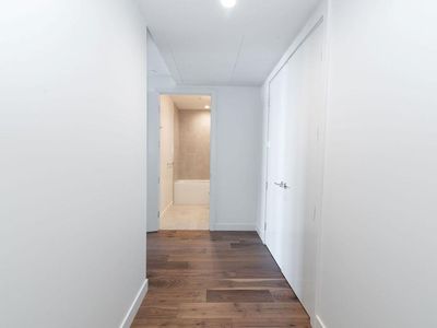 44 East Ave #3804