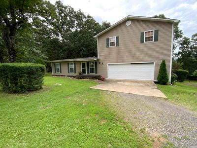 29 Harbor Hill Rd