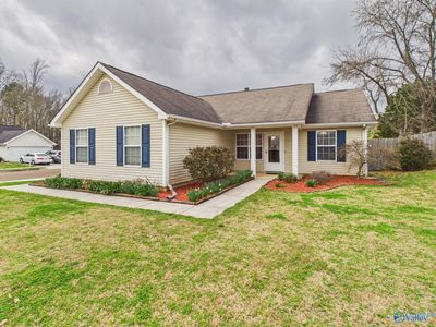 158 Sandy Hollow Dr NW