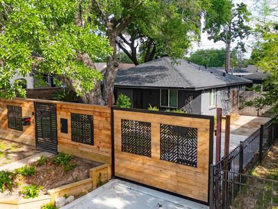 419 Fairbanks St