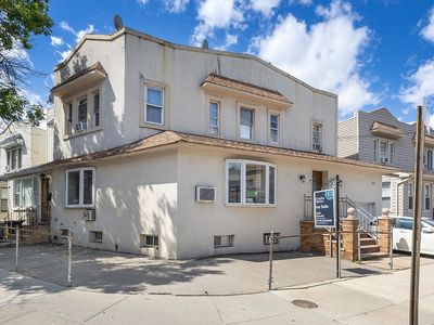 7622 60th Ln