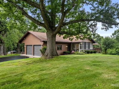 10033 W Hillshire Dr