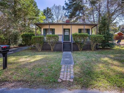 2815 Wesley Dr
