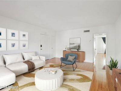 5400 Newcastle Ave APT 70