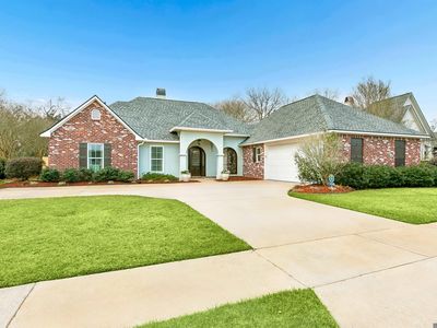 17988 Shadow Creek Ave