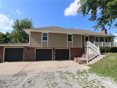 10508 E 241st Ter