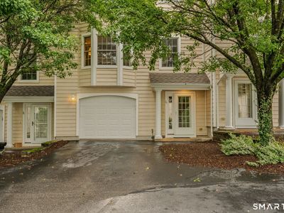 17 Parkwoods Drive #17