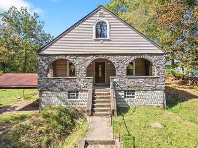1211 Anderson Rd