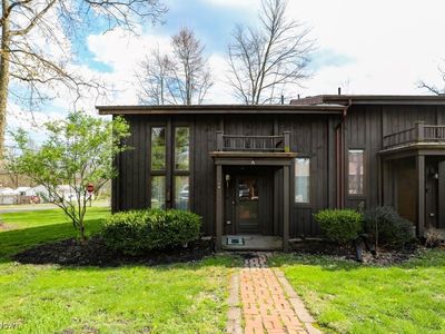 Property at 6229 Gladys St, Ravenna, OH