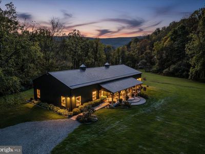 30 Polecat Hollow Blvd