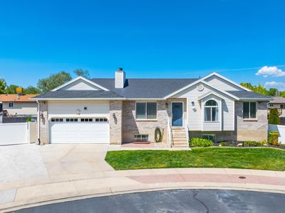 8328 S Plum Creek Cir