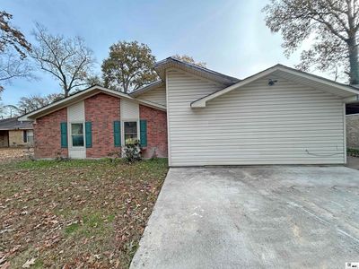 Property at 411 Birchwood Dr, Monroe, LA