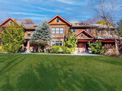 17 Beechwood Boulevard