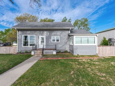 101 N Lancaster Ave