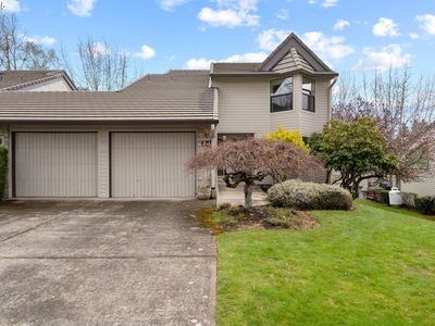 3300 NE 164th St APT Z1