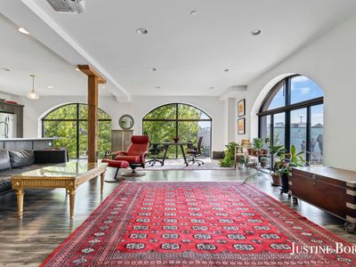 600 7th St NW UNIT 208