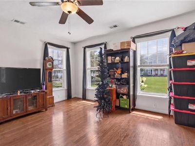 523 Nesbit Dr #101