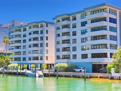 9660 W Bay Harbor Dr APT 5A