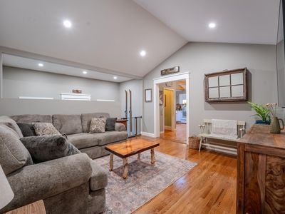 3421 River Road