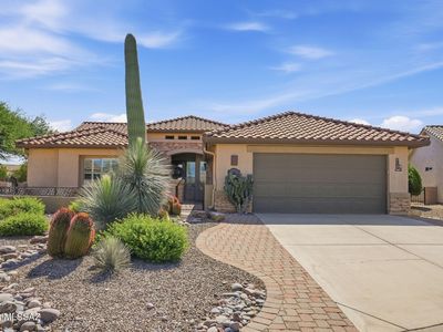 2480 E Mayview Dr