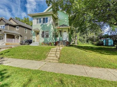 596-598 Clay Ave