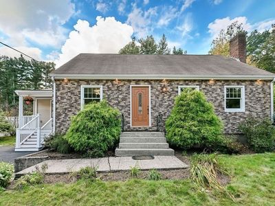 25 Neal St