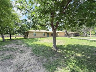 404 Mack Hollimon Dr