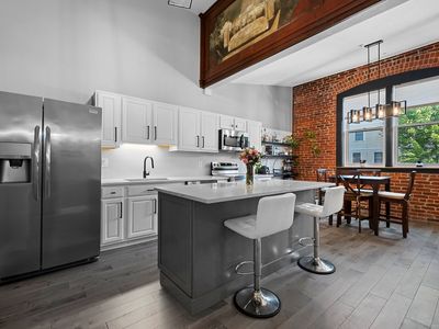 32 Providence St APT 8