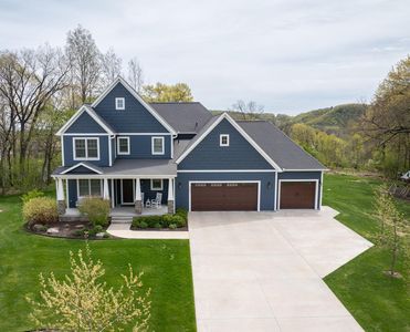 302 Grand Dr